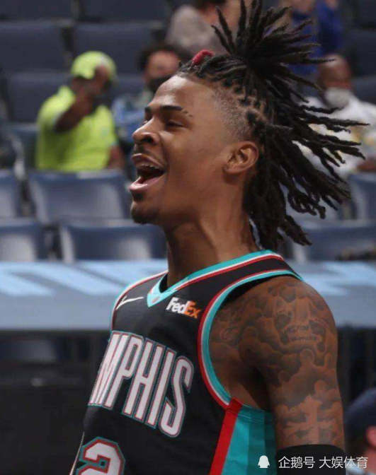  灰熊新秀中锋当选西部月最佳球员  